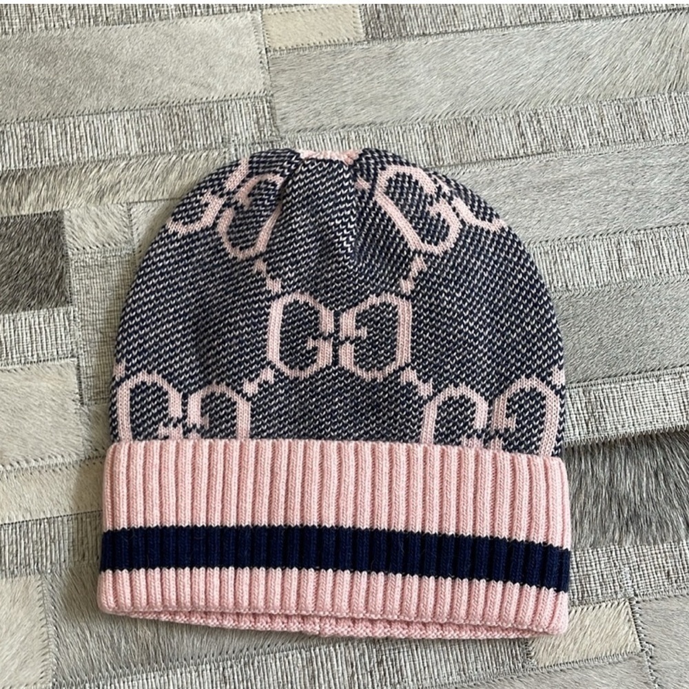 GG Winter Beanie Hats… Chocolate, Gray or Pink - Picture 7 of 7